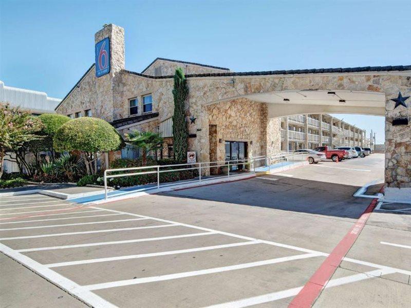 Motel 6-Dallas, Tx - Forest Lane Buitenkant foto